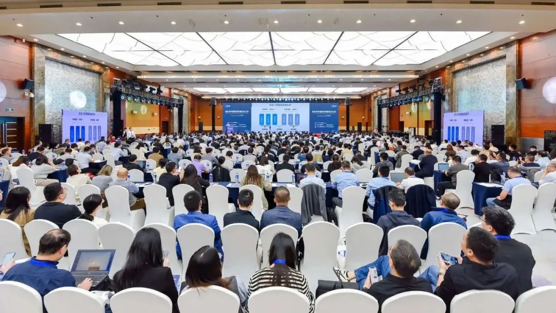 高清静、高倍率、轻量化 | 尊龙凯时天下家电大会现场分享电池手艺立异